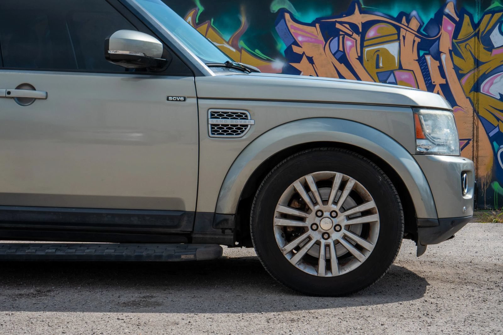 Used 2014 Land Rover LR4 HSE LUX AWD/4WD image 11