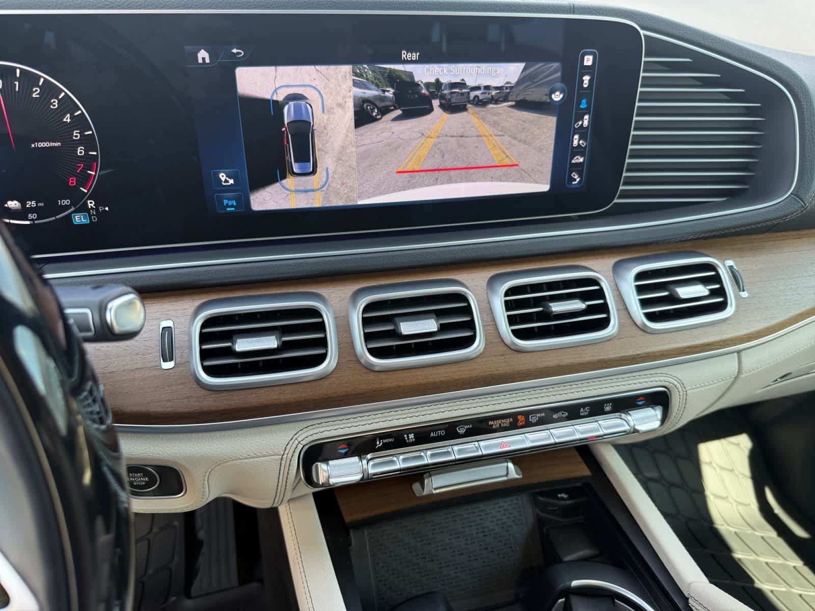Certified 2024 Mercedes-Benz GLE 450e 4MATIC image 19