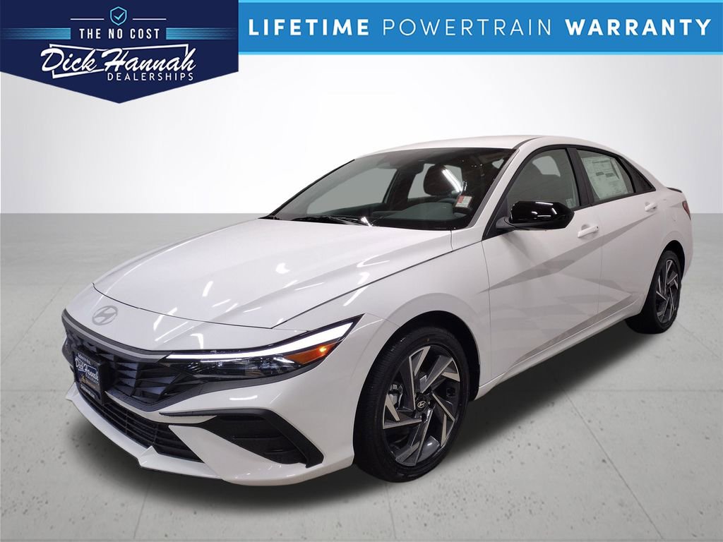 New 2025 Hyundai Elantra SEL w/ Cargo Package