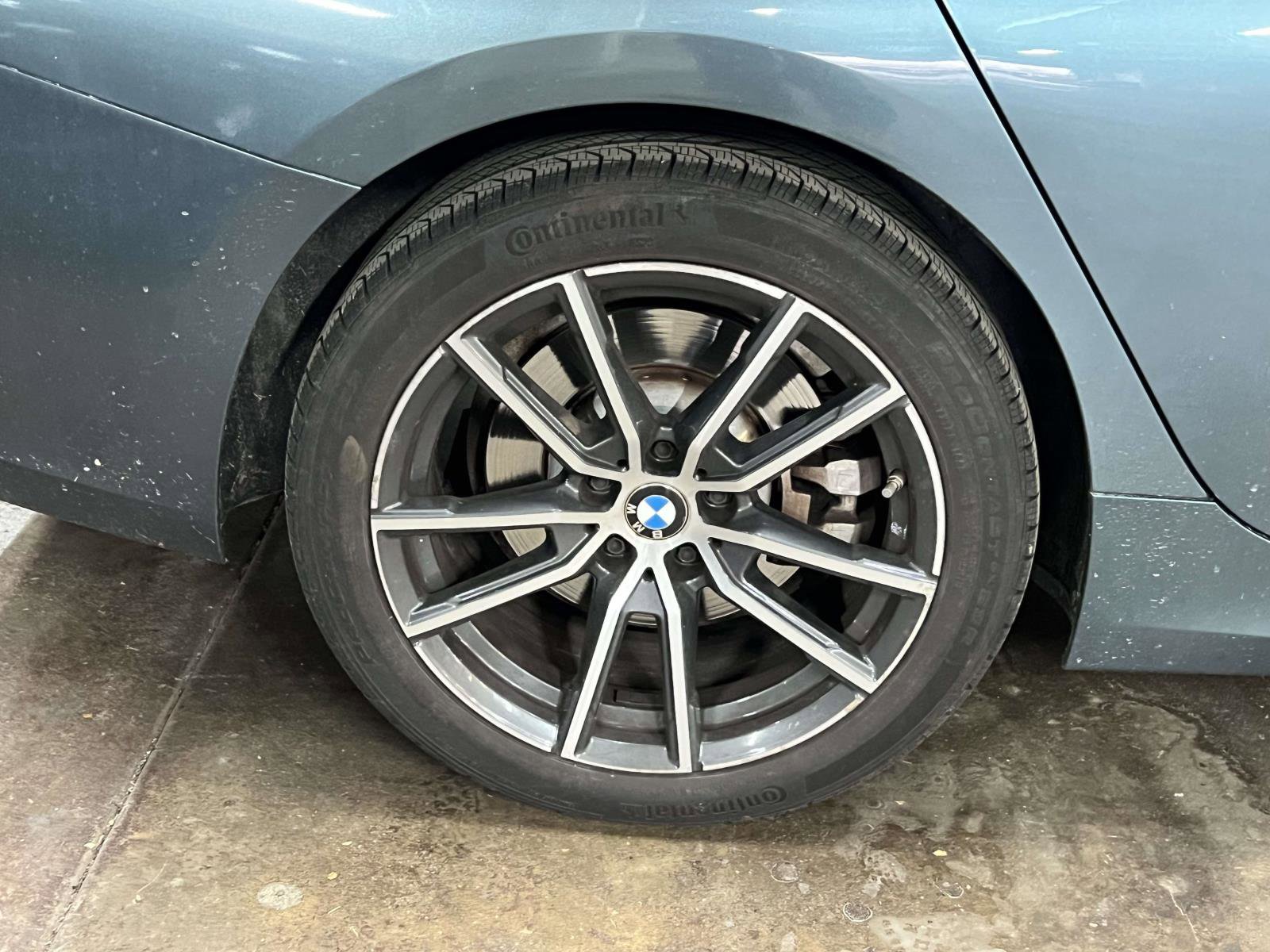 Used 2019 BMW 330i xDrive Sedan w/ Premium Package image 7