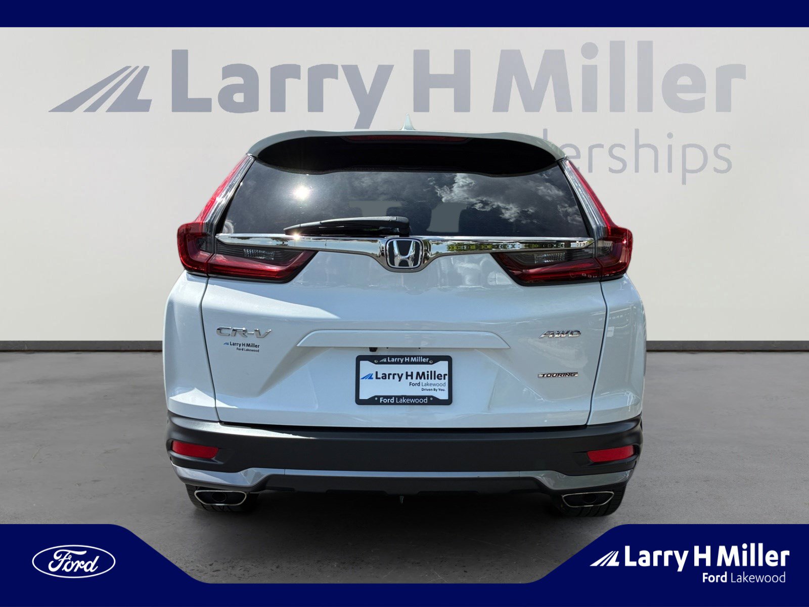 Used 2022 Honda CR-V Touring image 4