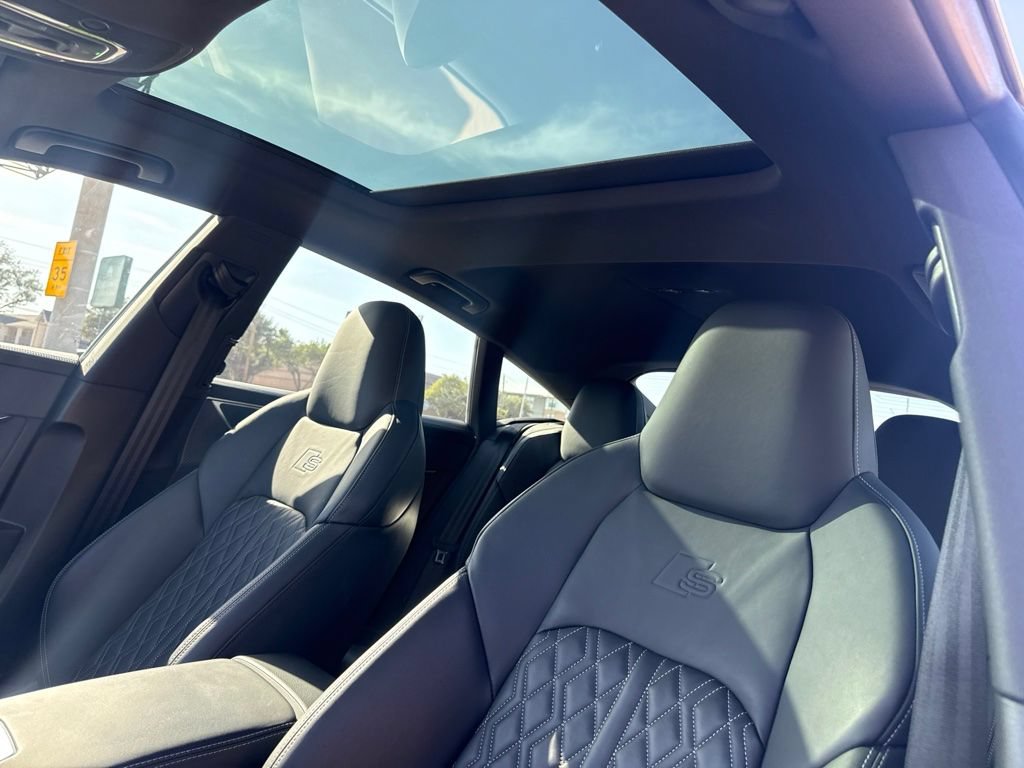 Used 2023 Audi S7 Prestige AWD/4WD image 9