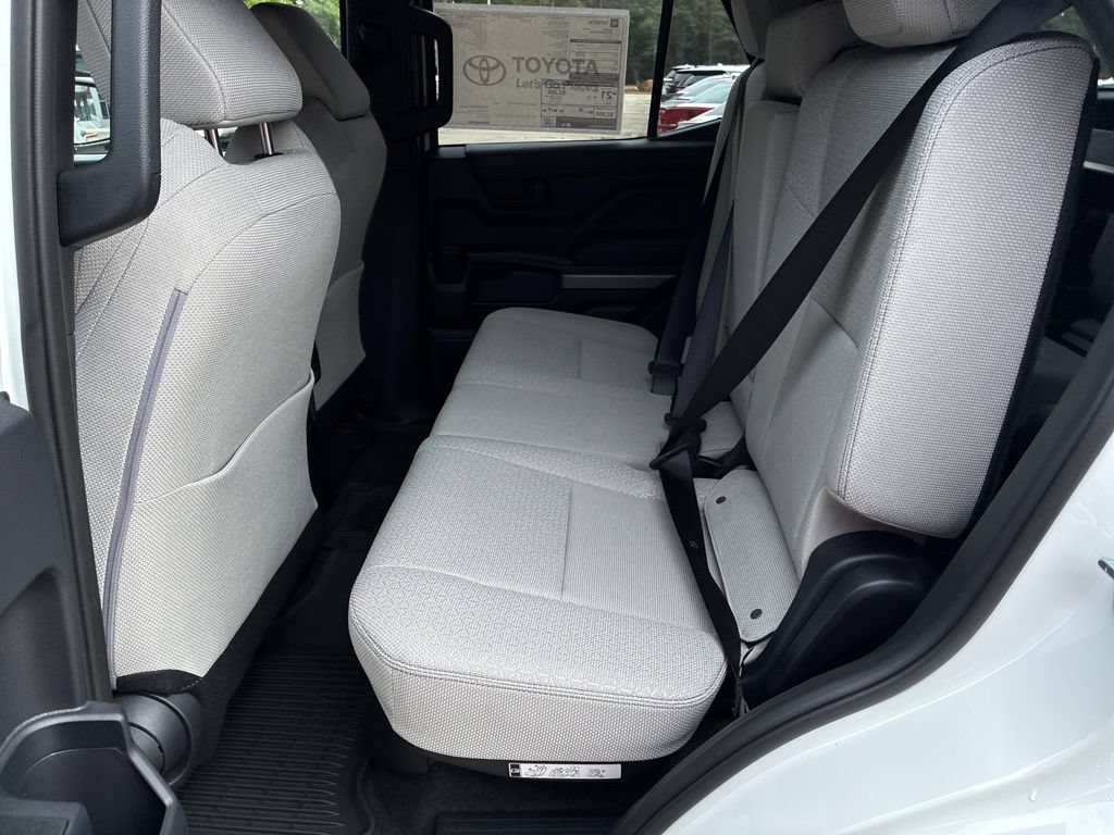 New 2026 Toyota 4Runner SR5 AWD/4WD image 16