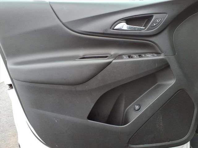 Used 2019 Chevrolet Equinox LT w/ Sun & Navigation Package image 10