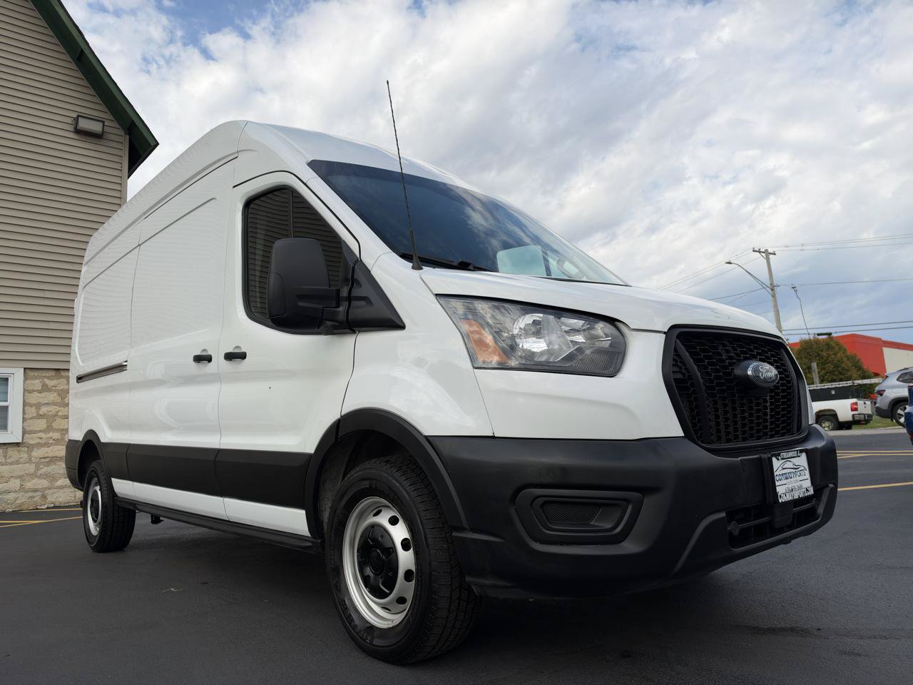 Used 2022 Ford Transit 250 148 High Roof RWD image 4