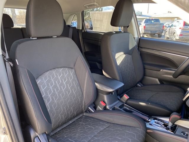 New 2026 Mitsubishi Outlander Sport LE image 9