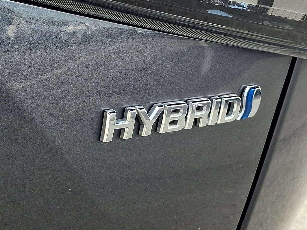 Certified 2022 Toyota Highlander Limited AWD/4WD image 44