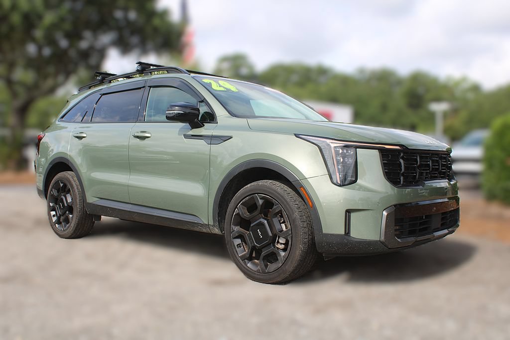 Certified 2024 Kia Sorento X-Line EX AWD/4WD image 3