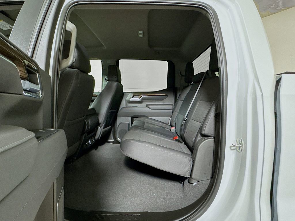 Certified 2026 Chevrolet Silverado 1500 LT w/ Z71 Off-Road Package image 23