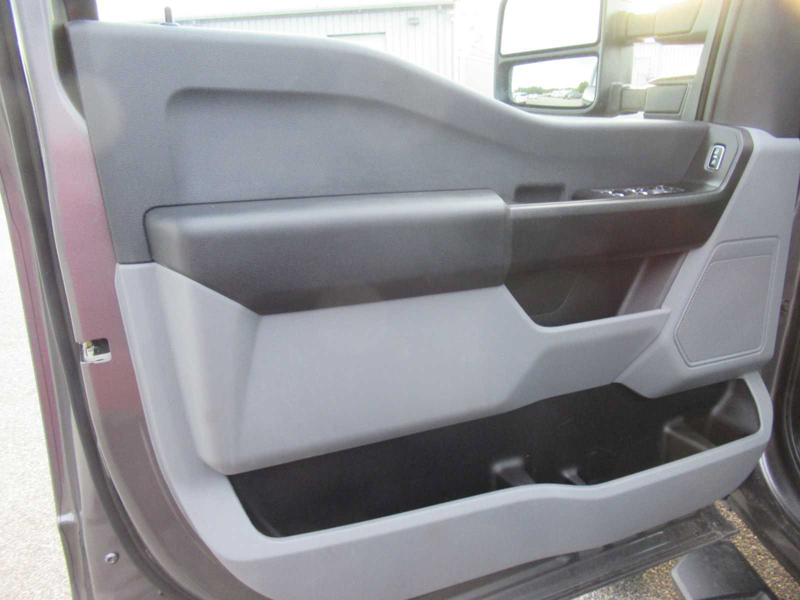 Used 2025 Ford F350 XL w/ XL Off-Road Package AWD/4WD image 22