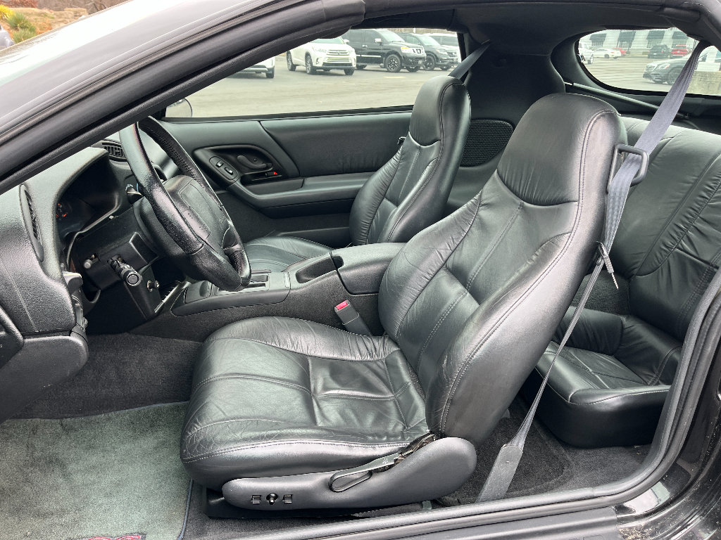 Used 1996 Chevrolet Camaro Z28 RWD image 29