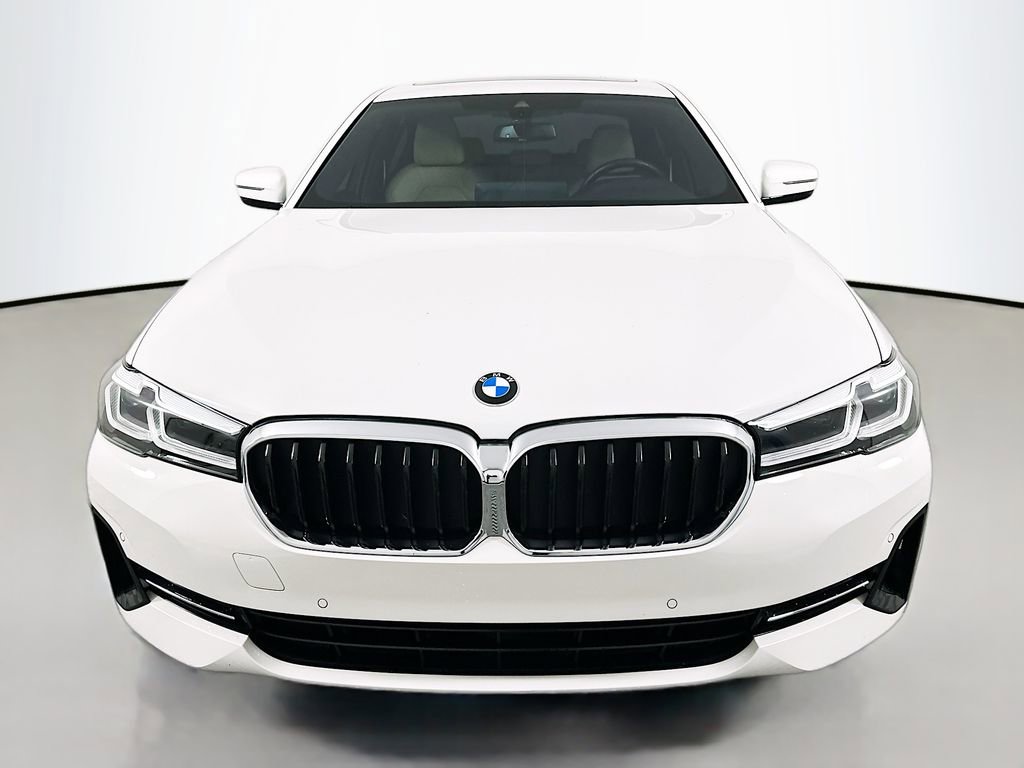 Certified 2023 BMW 530i w/ Convenience Package image 2