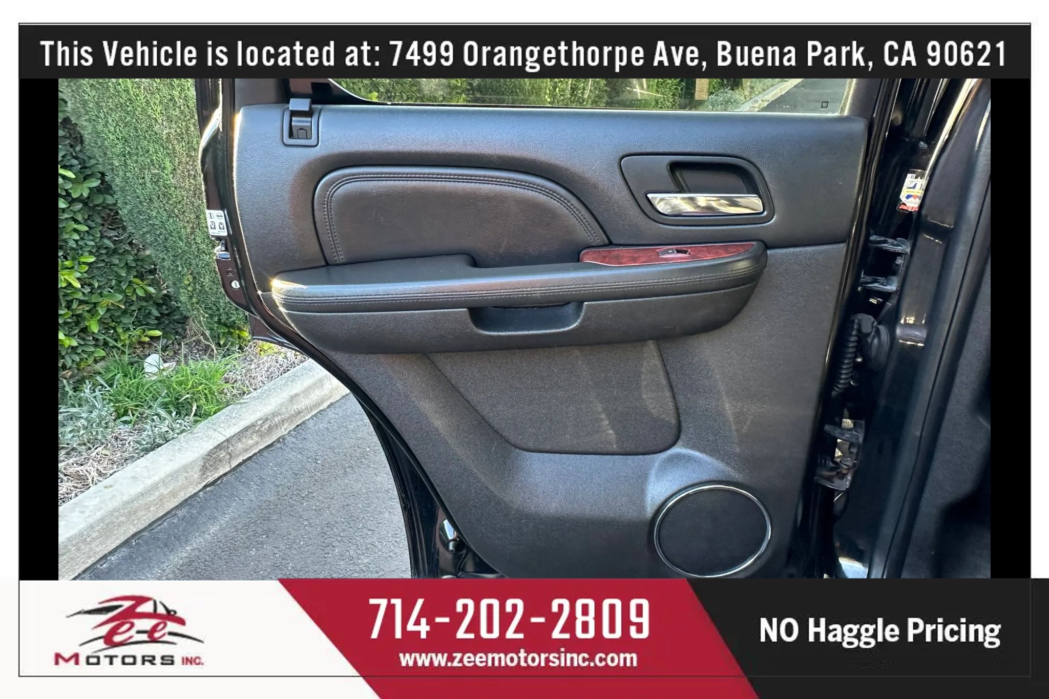 Used 2013 Cadillac Escalade Premium AWD/4WD image 24