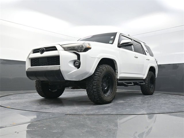 Used 2021 Toyota 4Runner TRD Off-Road Premium image 29
