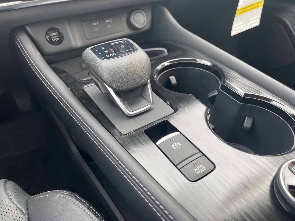 New 2026 Nissan Rogue Platinum image 12