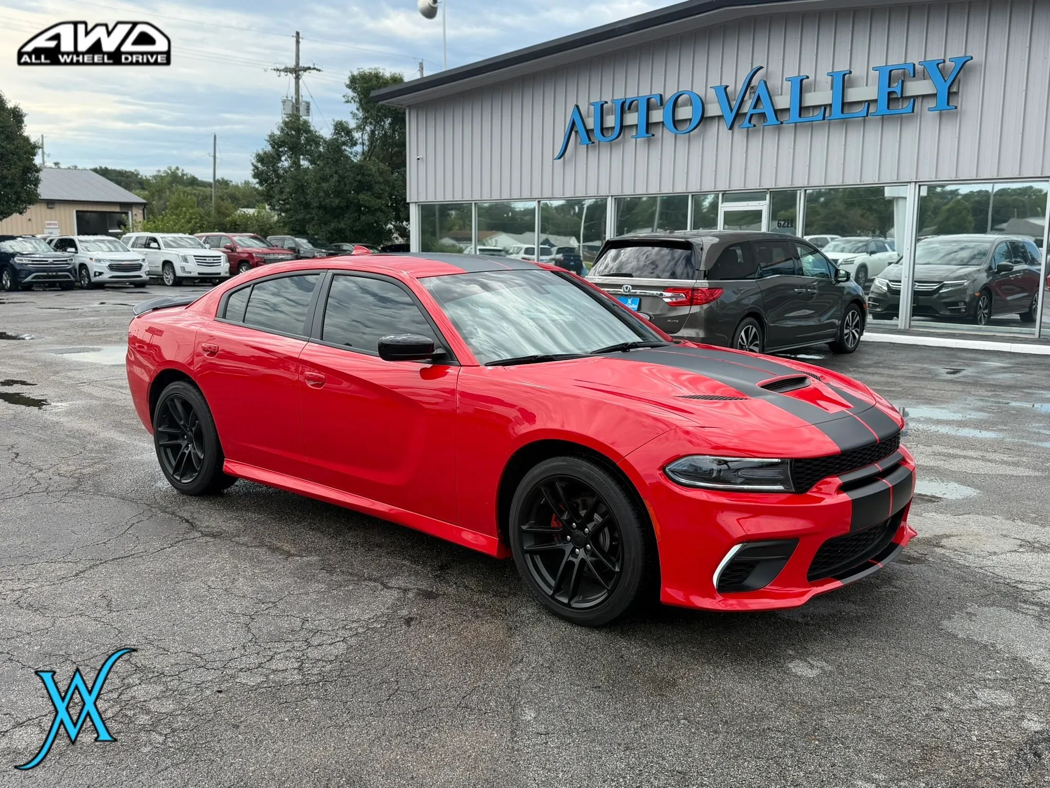 Used 2023 Dodge Charger SXT RWD image 1