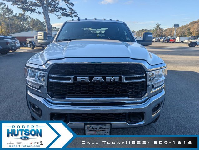 New 2024 RAM 5500 Tradesman w/ Chrome Appearance Group image 3