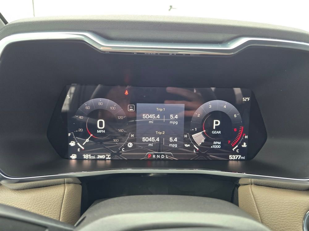 Used 2023 GMC Canyon Denali image 11