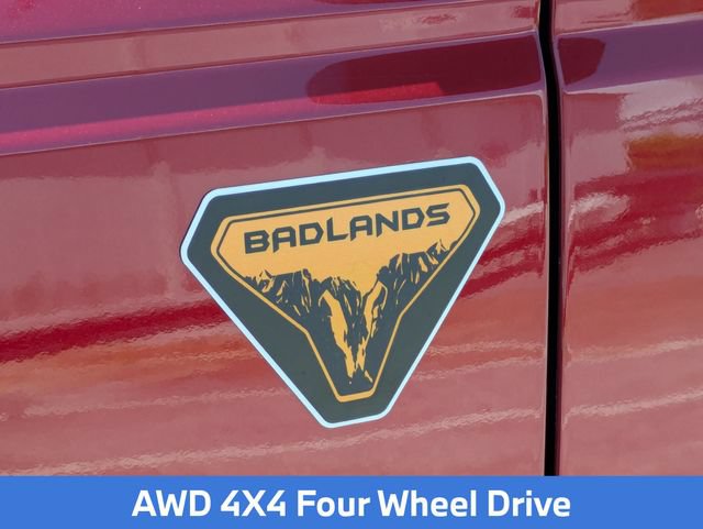 Used 2025 Ford Bronco Badlands AWD/4WD image 11