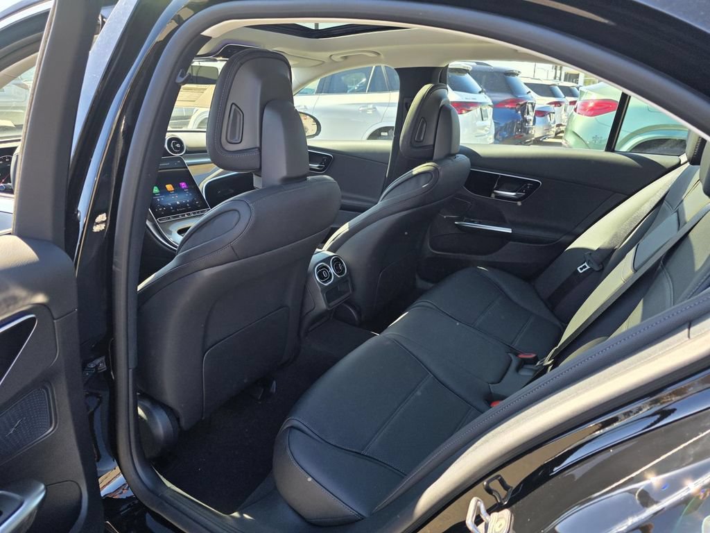 Certified 2026 Mercedes-Benz C 300 4MATIC Sedan image 23