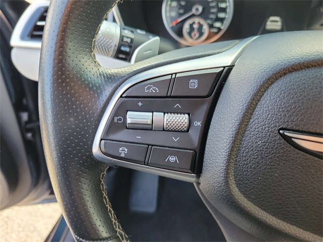 Used 2024 Genesis G70 2.5T image 19