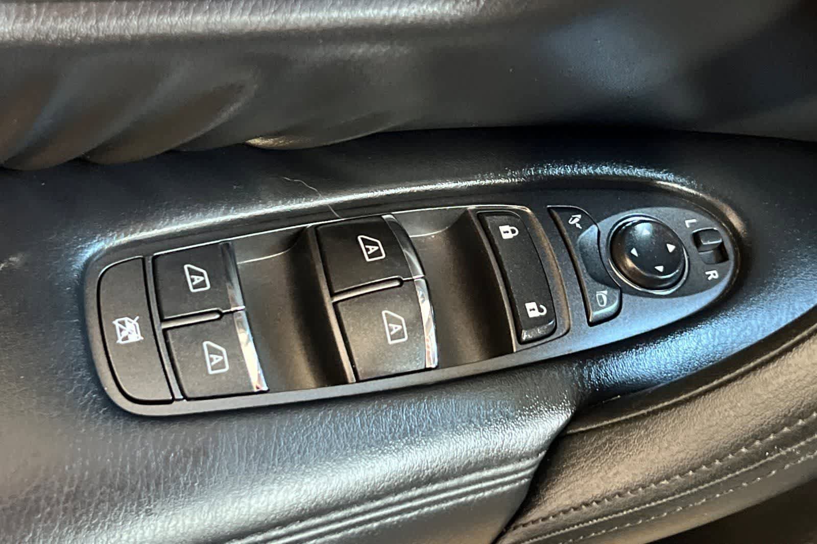 Certified 2024 Nissan Armada SL RWD image 14
