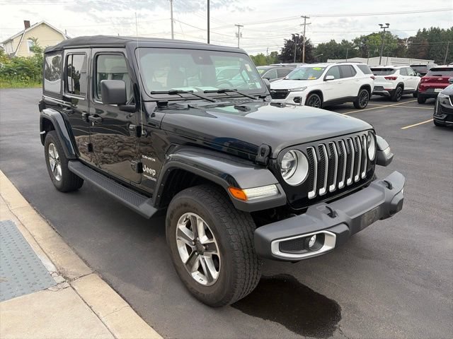 Used 2022 Jeep Wrangler Unlimited Sahara w/ LED Lighting Group AWD/4WD image 5