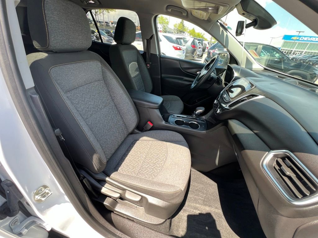 Used 2024 Chevrolet Equinox LT AWD/4WD image 29