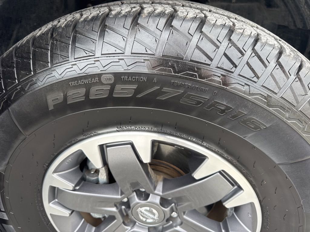 Used 2019 Nissan Frontier Desert Runner image 29