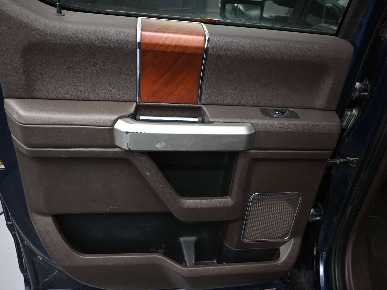 Used 2020 Ford F150 King Ranch w/ Equipment Group 601A Luxury image 14