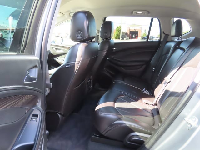 Used 2020 Buick Envision Essence AWD/4WD image 20