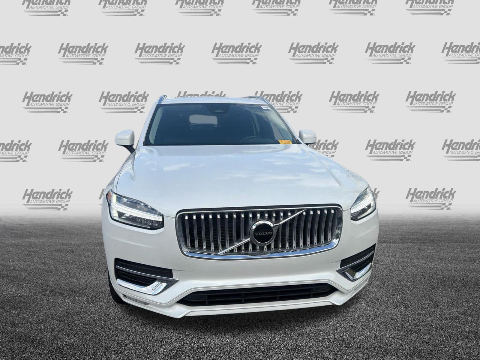 Used 2024 Volvo XC90 B5 Core AWD/4WD image 6