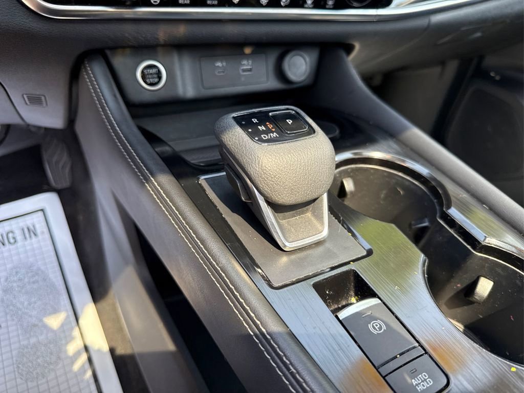 Used 2022 Nissan Rogue SL w/ SL Premium Package image 40