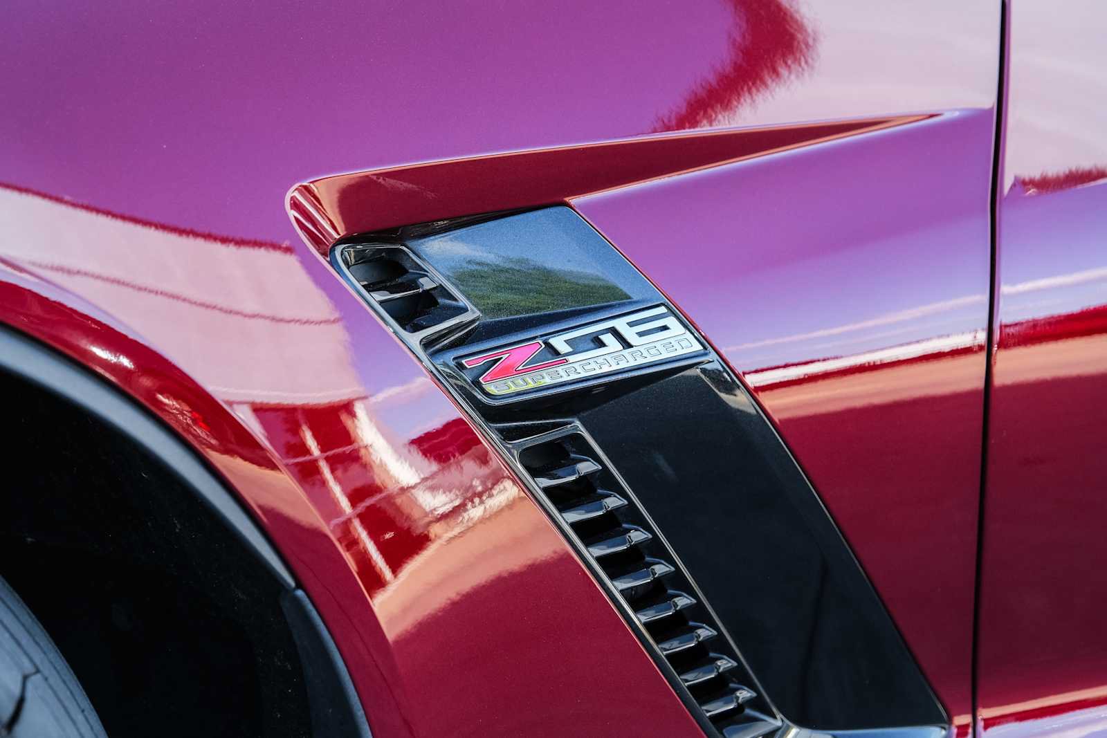 Used 2016 Chevrolet Corvette Z06 RWD image 4