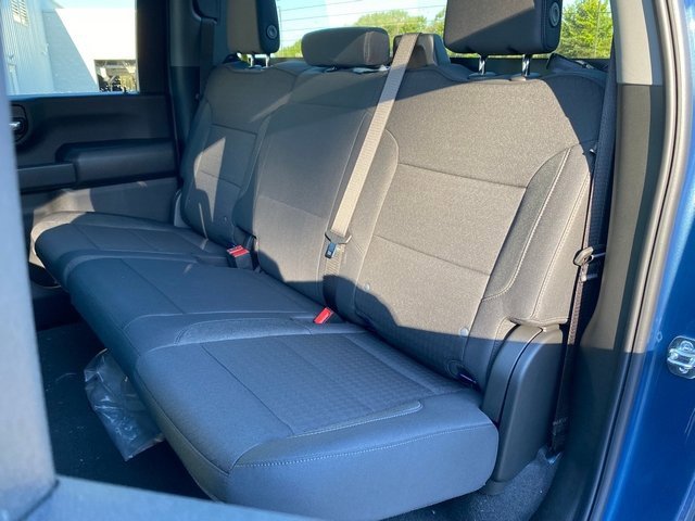 New 2026 Chevrolet Silverado 2500 Custom w/ Custom Value Package image 17