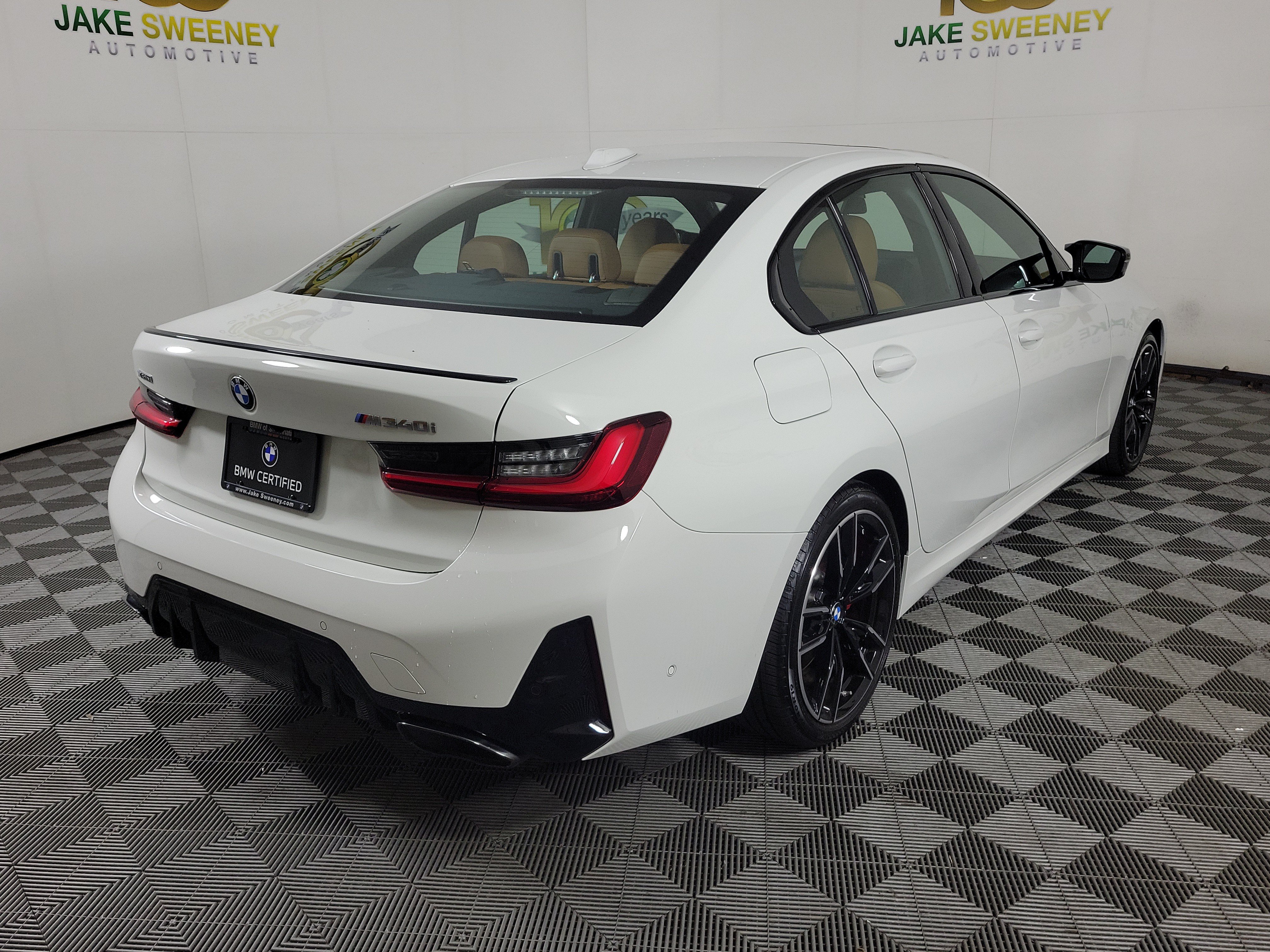 Certified 2025 BMW M340i xDrive w/ Premium Package AWD/4WD image 7