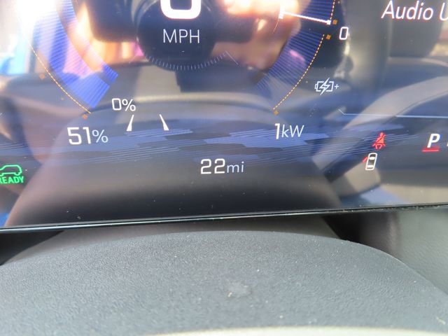 Used 2025 Chevrolet Equinox EV LT w/ Convenience Package II FWD image 21