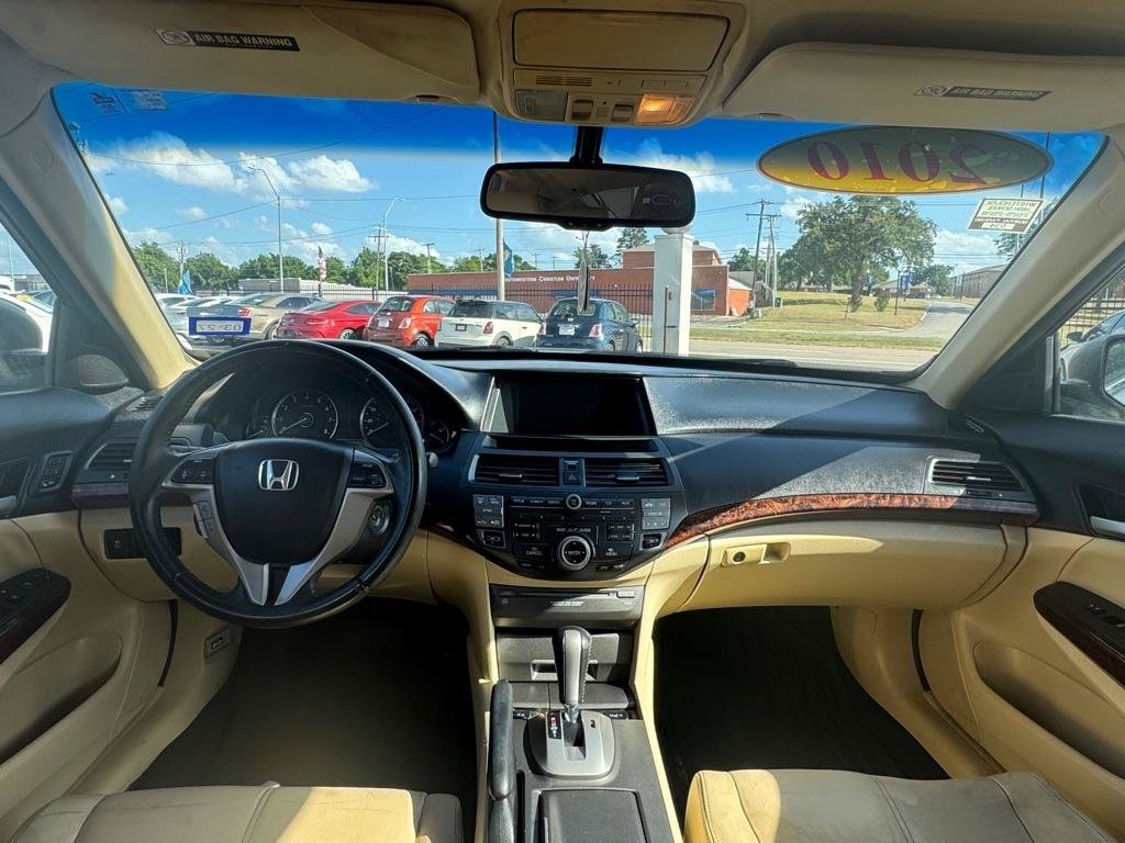 Used 2010 Honda Crosstour EX-L image 16