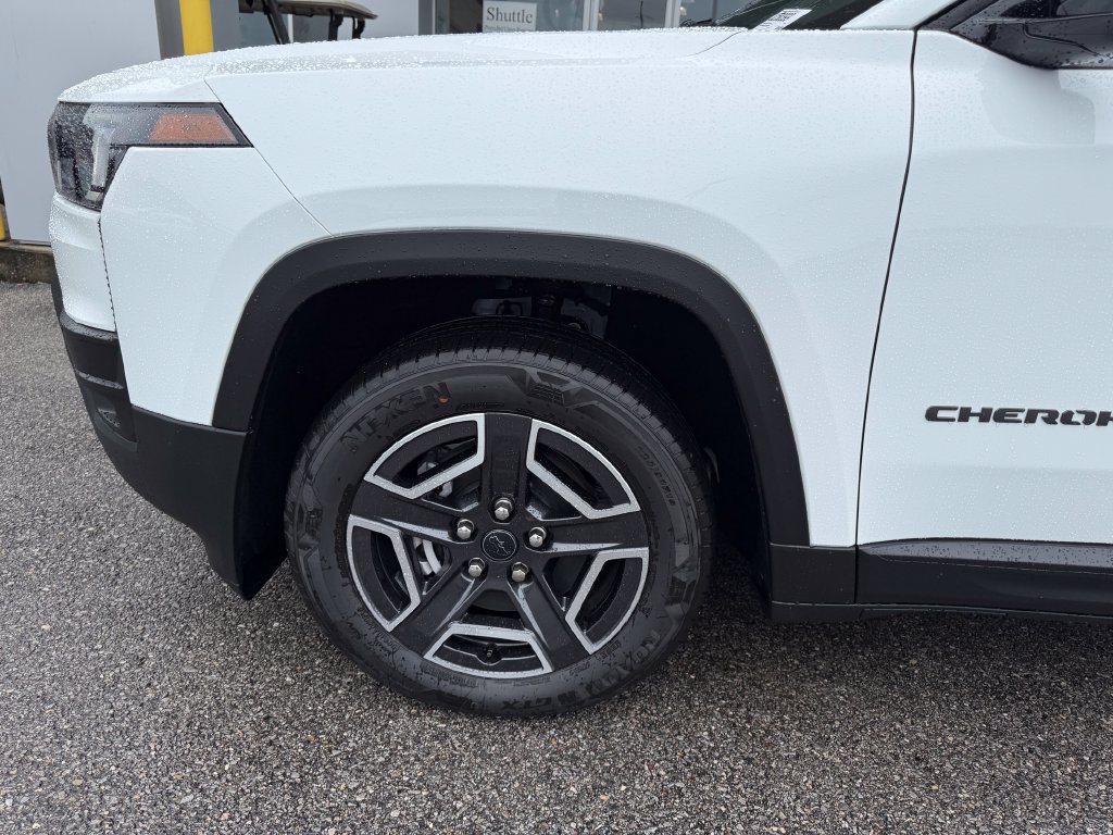 New 2026 Jeep Cherokee Laredo AWD/4WD image 22