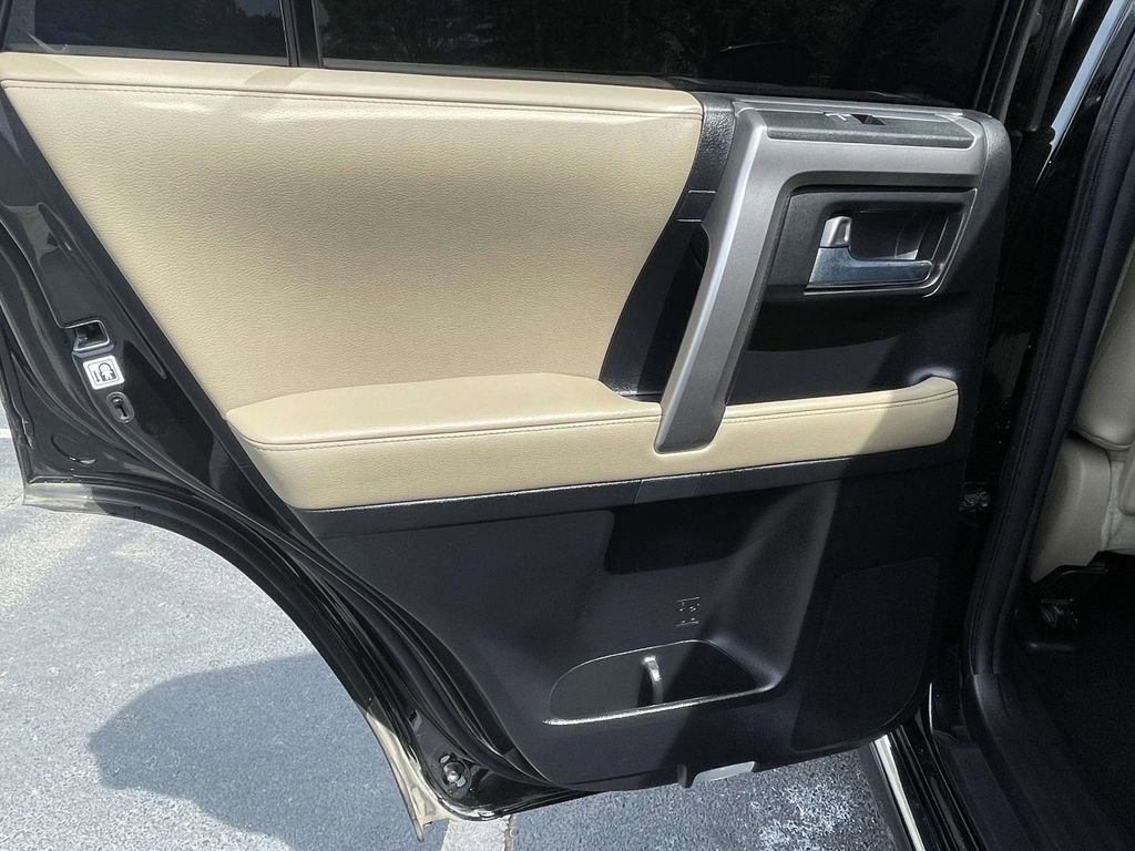 Used 2024 Toyota 4Runner Limited image 17