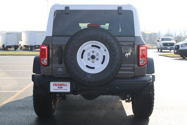 New 2026 Ford Bronco Heritage Edition image 4