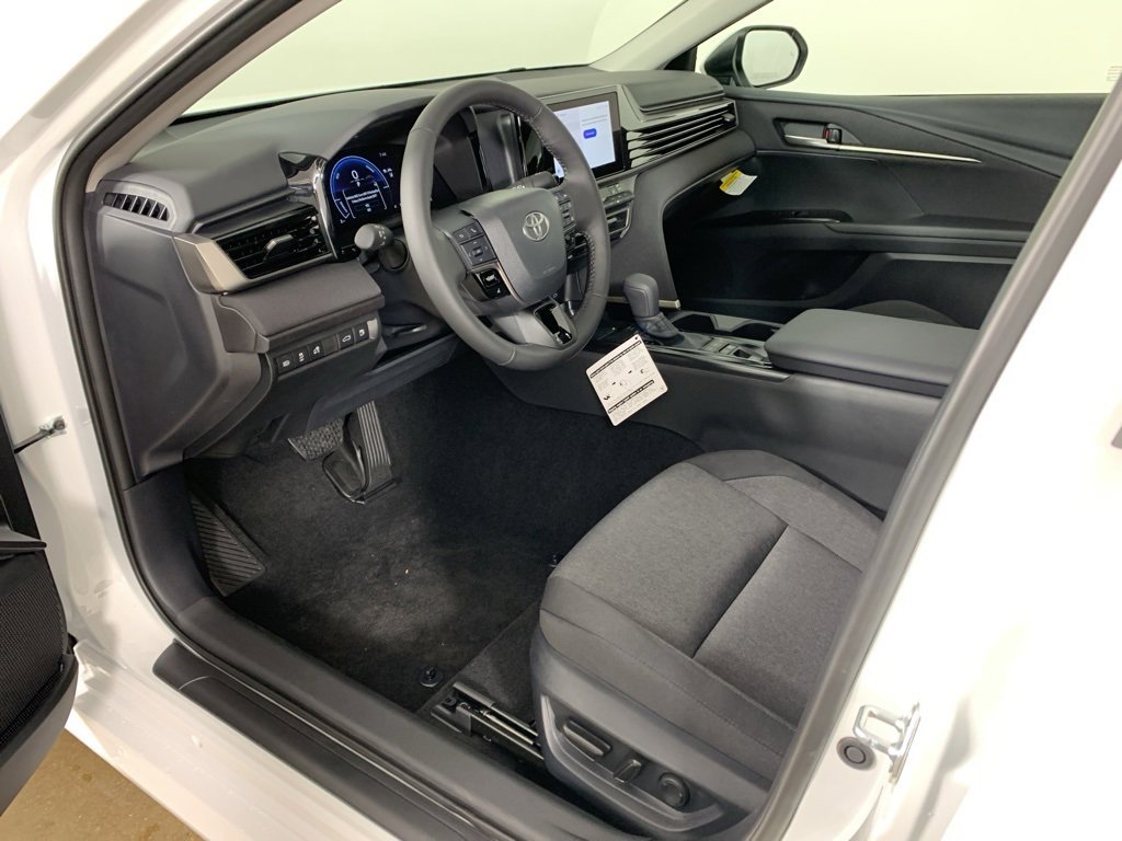 New 2026 Toyota Camry LE w/ Convenience Package image 27