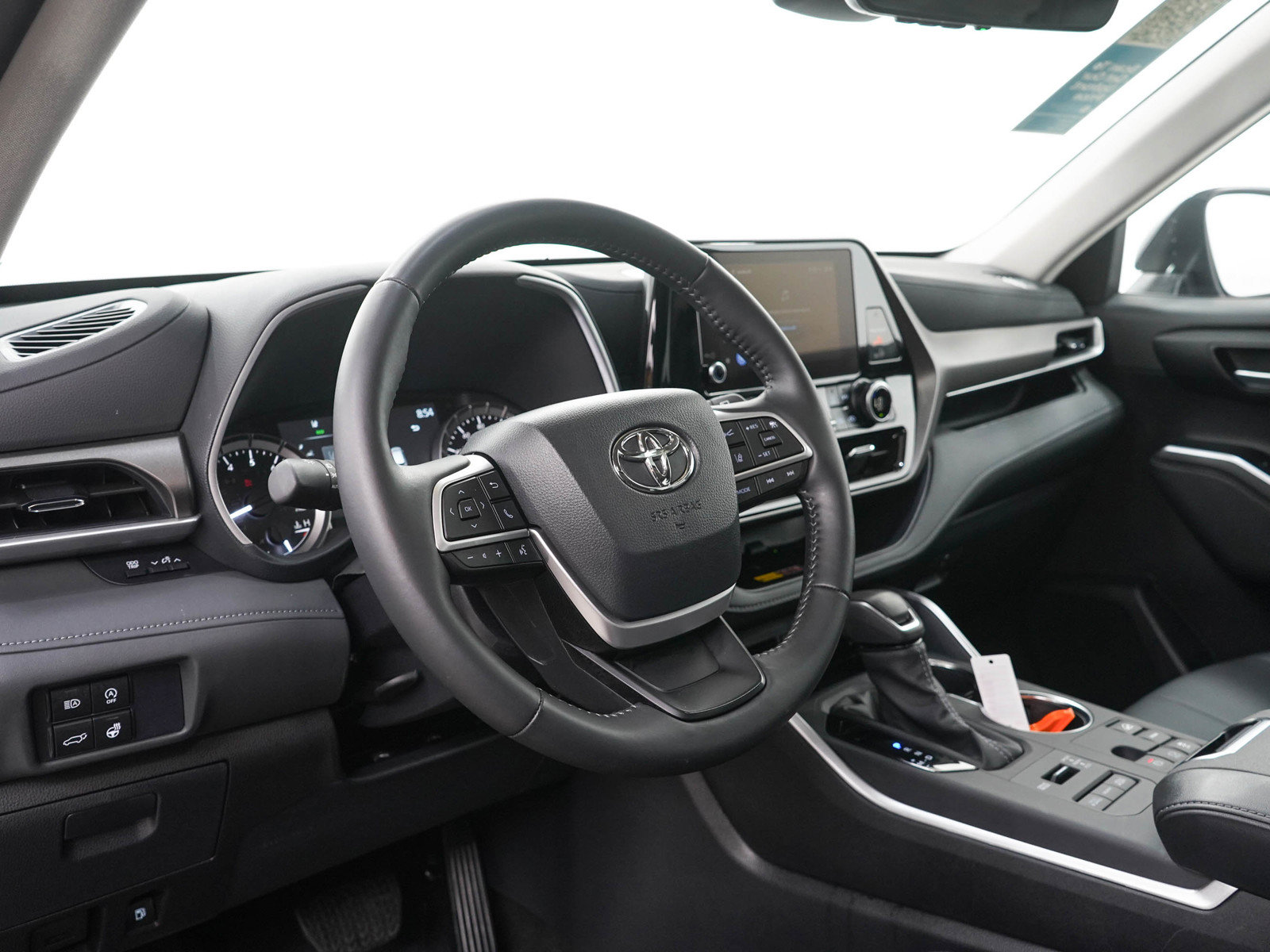 Used 2026 Toyota Highlander XLE AWD/4WD image 26