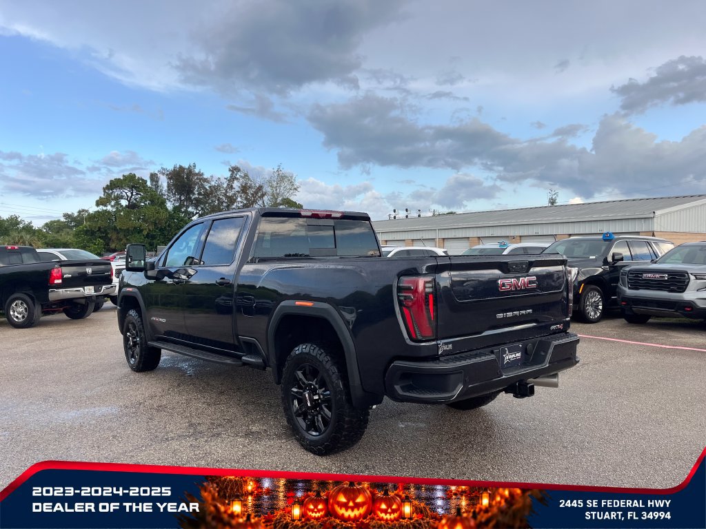 New 2026 GMC Sierra 2500 AT4 w/ AT4 Premium Plus Package AWD/4WD image 5
