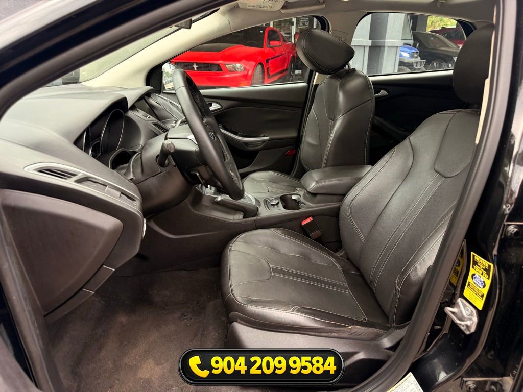 Used 2014 Ford Focus Titanium FWD image 16