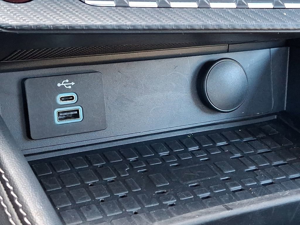 Used 2024 Ford Mustang GT Premium image 24