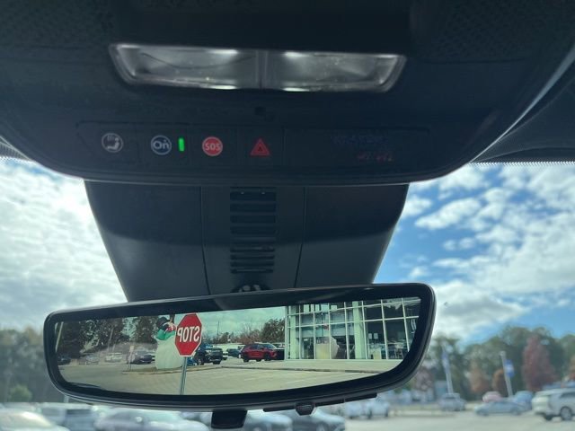 New 2026 Chevrolet Traverse LT w/ Driver Confidence Package image 33