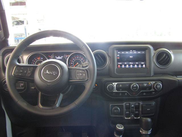 Used 2023 Jeep Wrangler Unlimited Sport AWD/4WD image 5