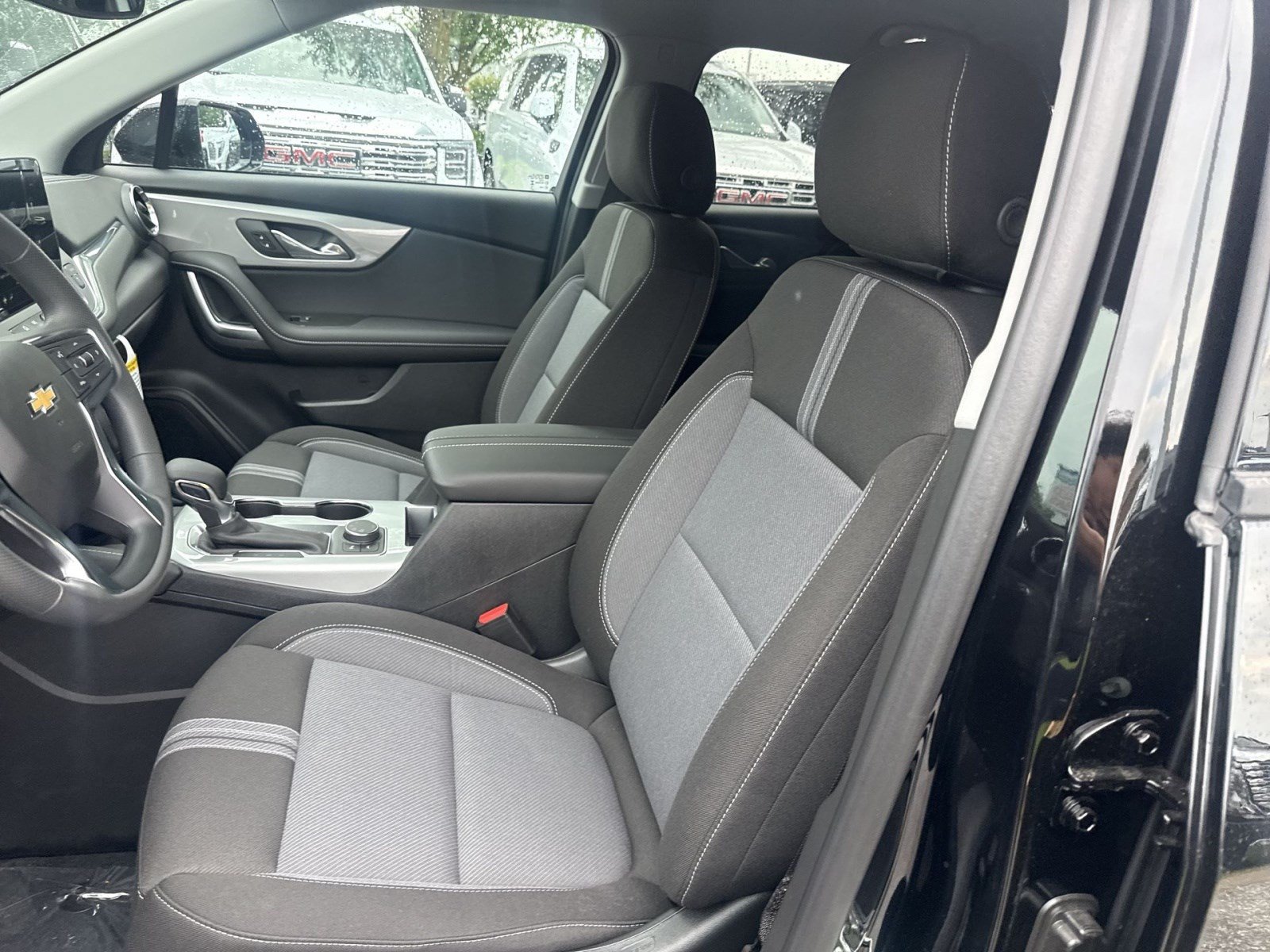New 2026 Chevrolet Blazer LT w/ Convenience Package AWD/4WD image 10