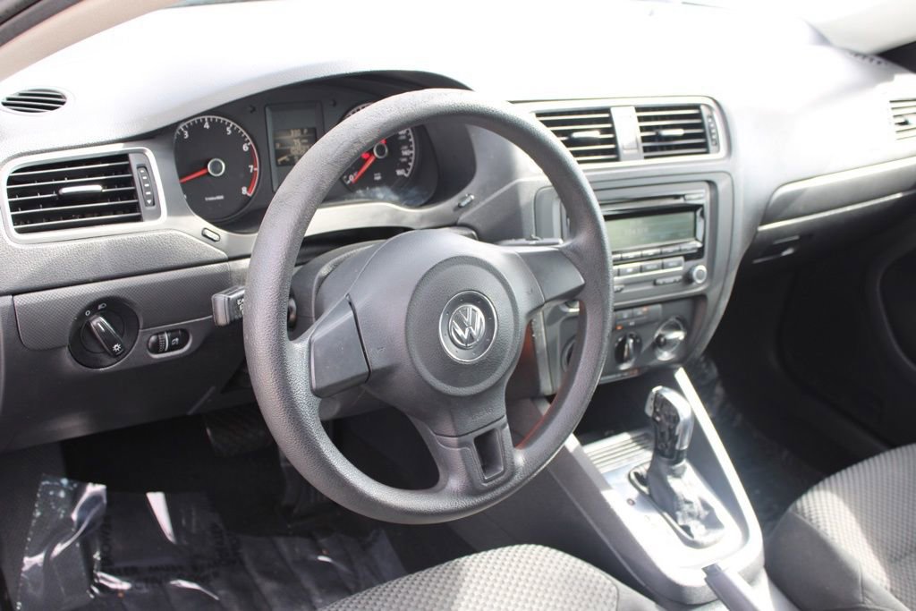 Used 2014 Volkswagen Jetta S image 15